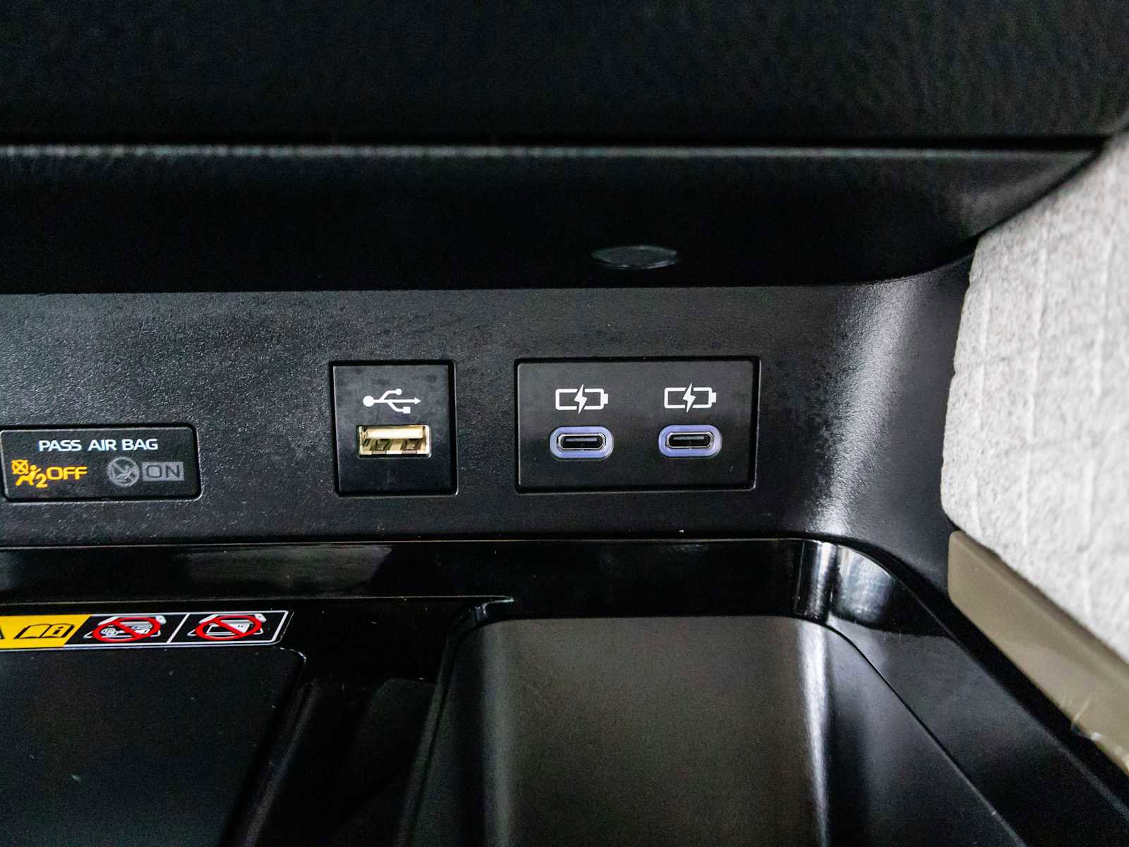 Used 2026 Toyota Camry XLE FWD image 29