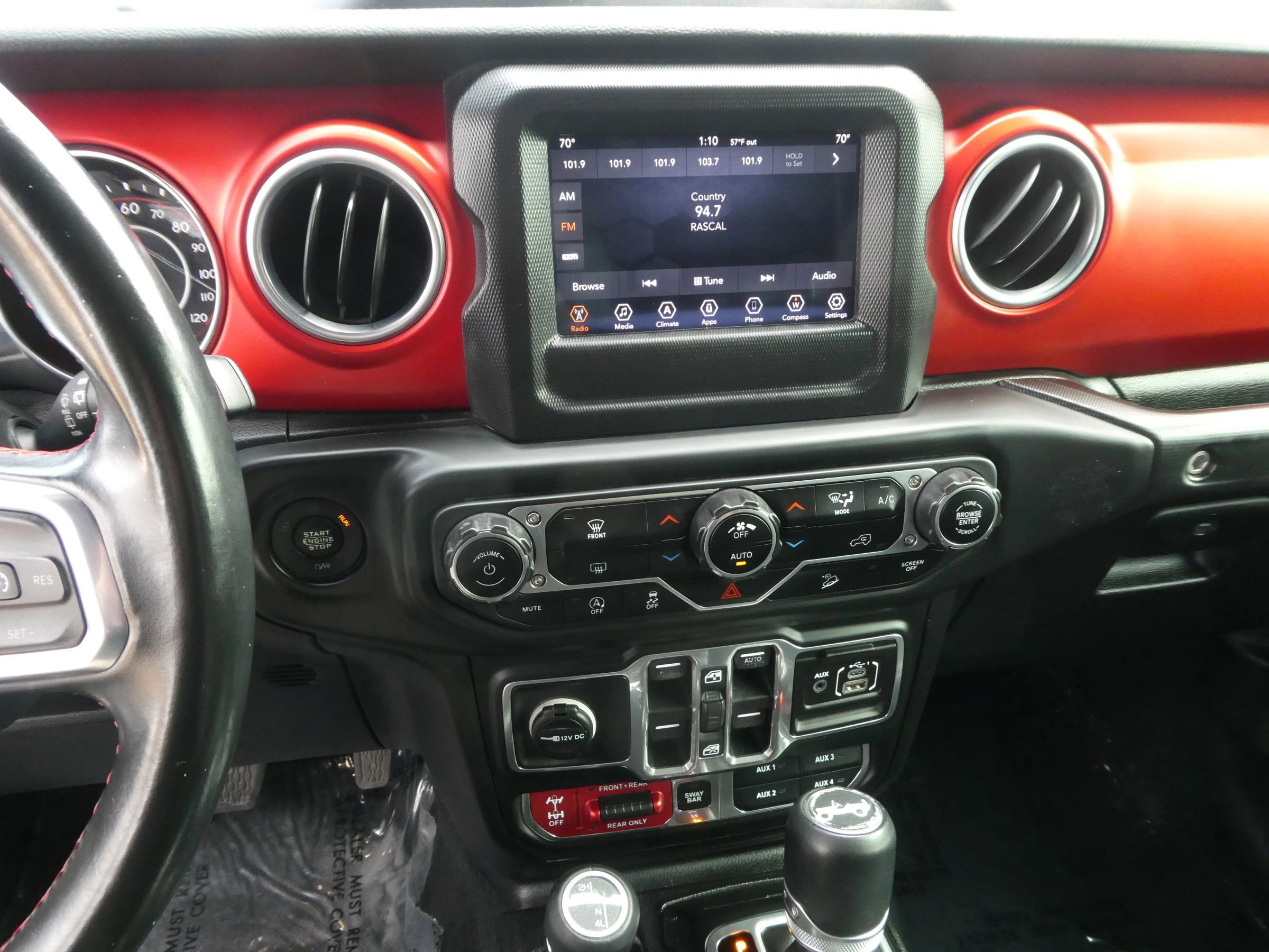 Used 2018 Jeep Wrangler Unlimited Rubicon w/ LED Lighting Group image 18