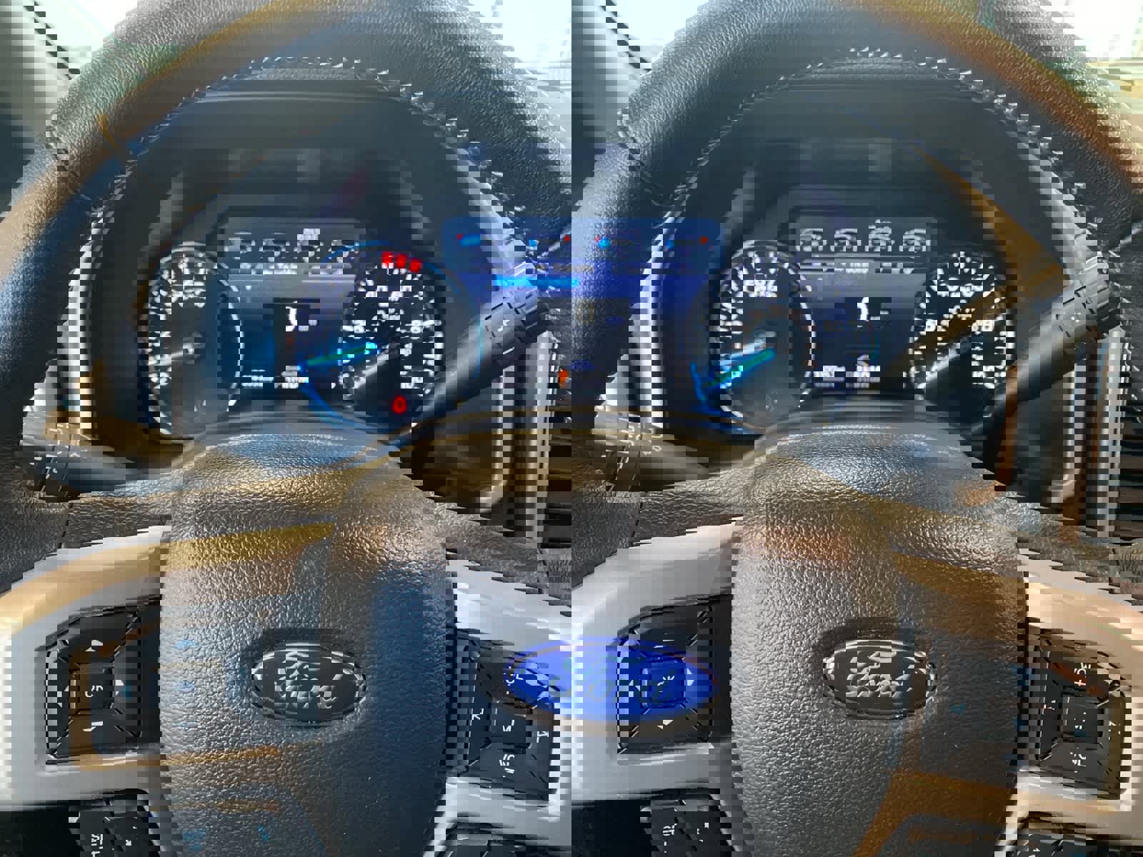 Certified 2022 Ford F350 Lariat w/ Lariat Ultimate Package image 19