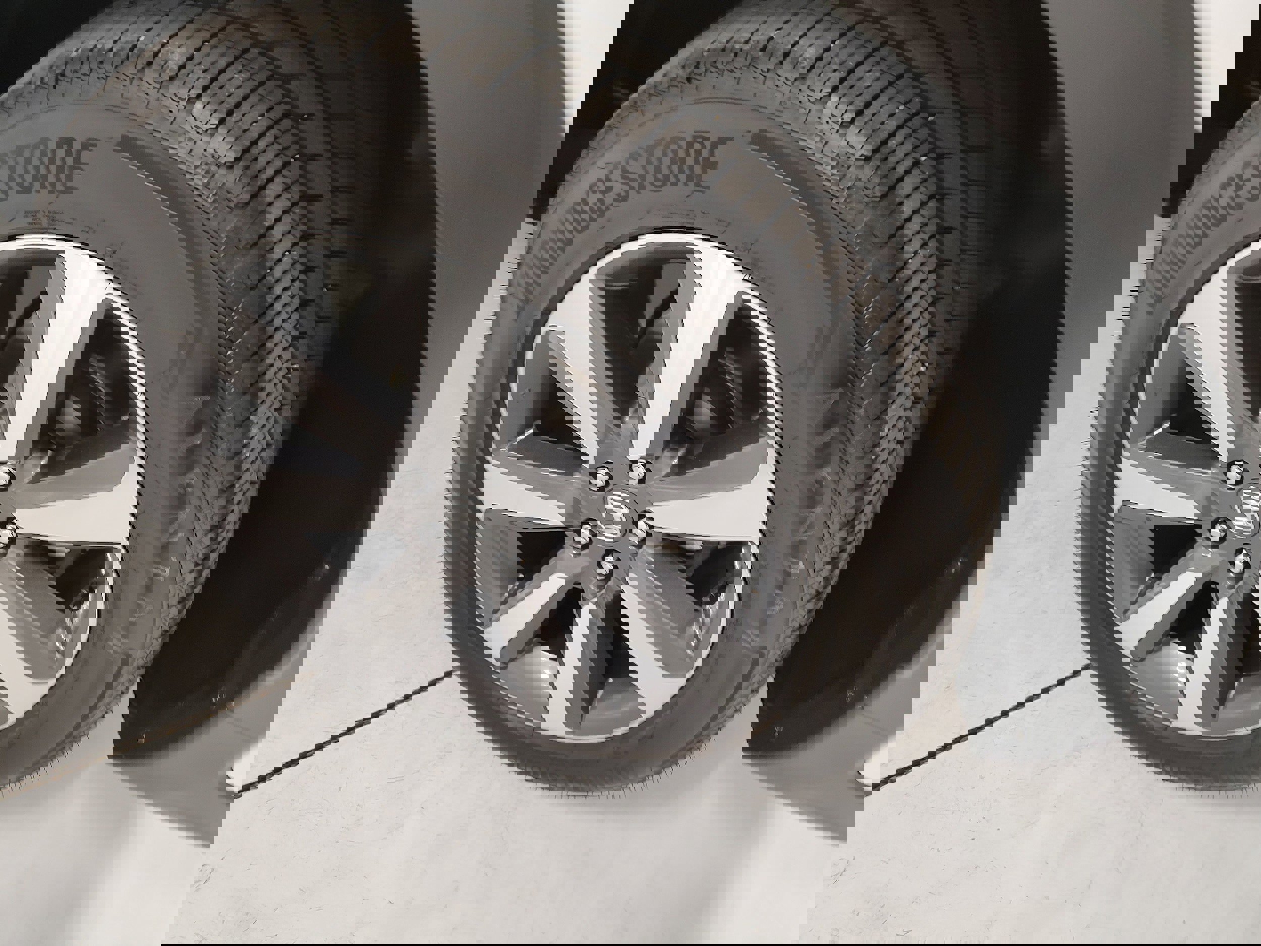 Used 2023 Honda Passport EX-L image 14