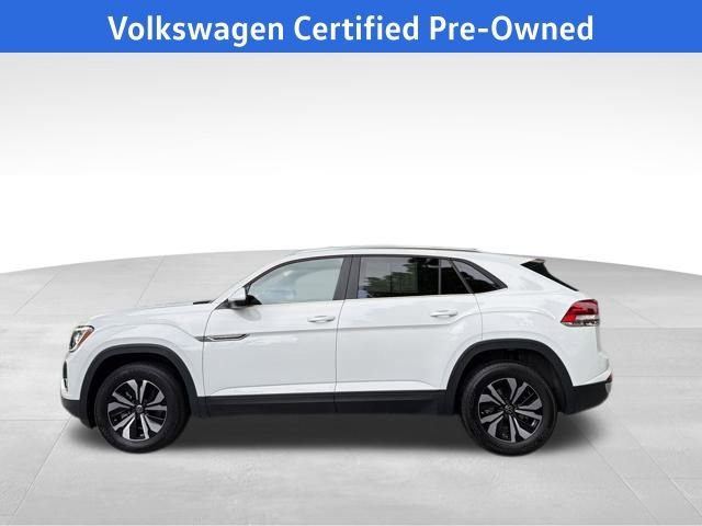 Certified 2024 Volkswagen Atlas Cross Sport SE image 2