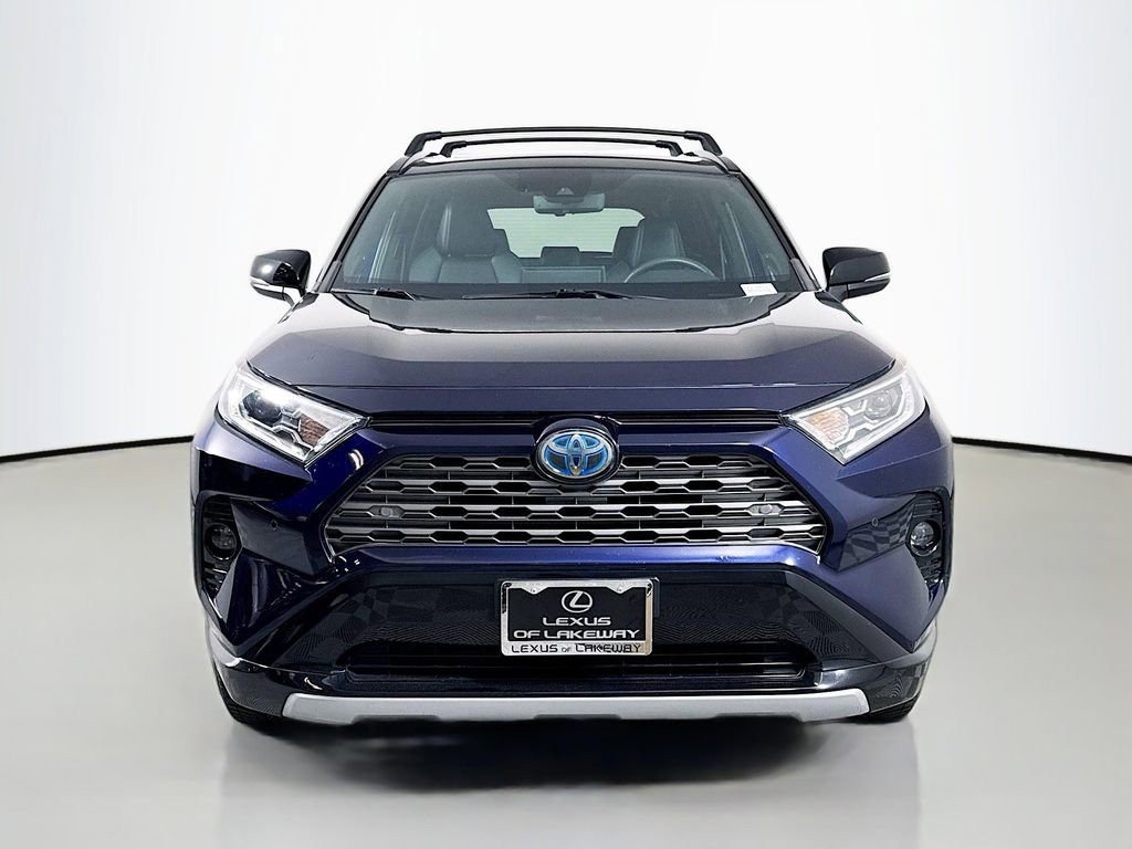 Used 2020 Toyota RAV4 XSE image 2