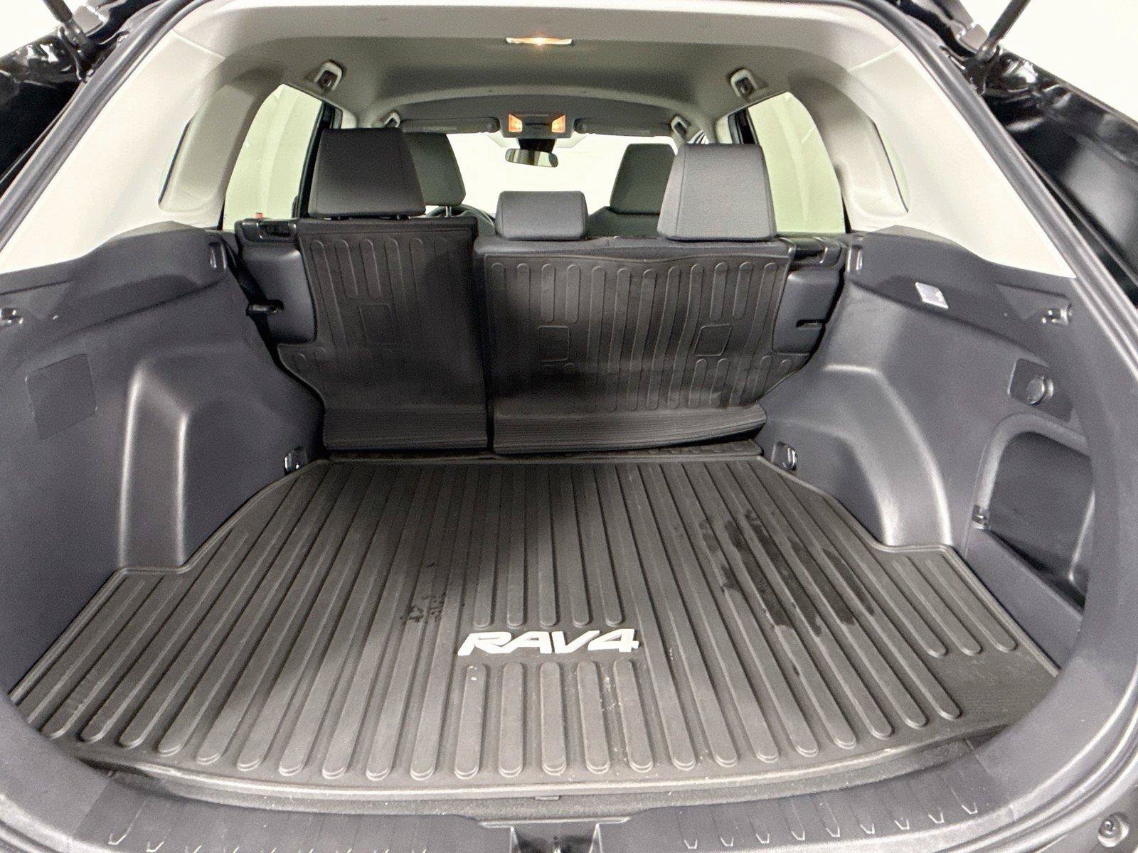 Certified 2021 Toyota RAV4 XLE AWD/4WD image 35