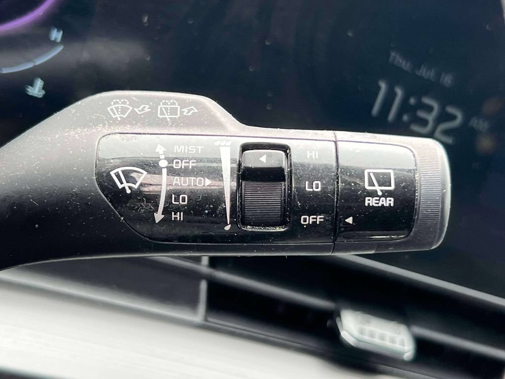 Certified 2023 Kia Sportage EX AWD/4WD image 24
