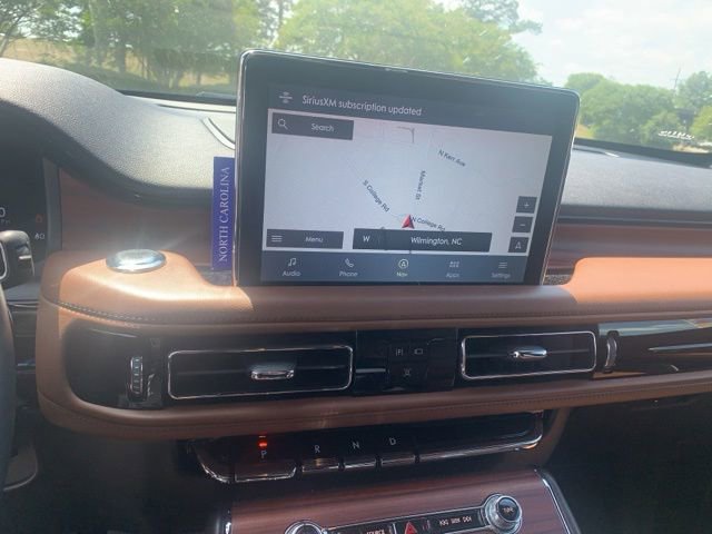 Used 2023 Lincoln Aviator Reserve w/ Equipment Group 201A AWD/4WD image 13