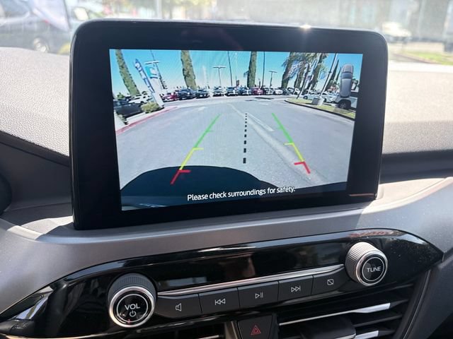 Used 2023 Ford Escape Active w/ Cold Weather Package FWD image 17