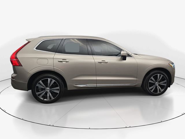 Used 2023 Volvo XC60 B5 Plus w/ Protection Package Premier image 11