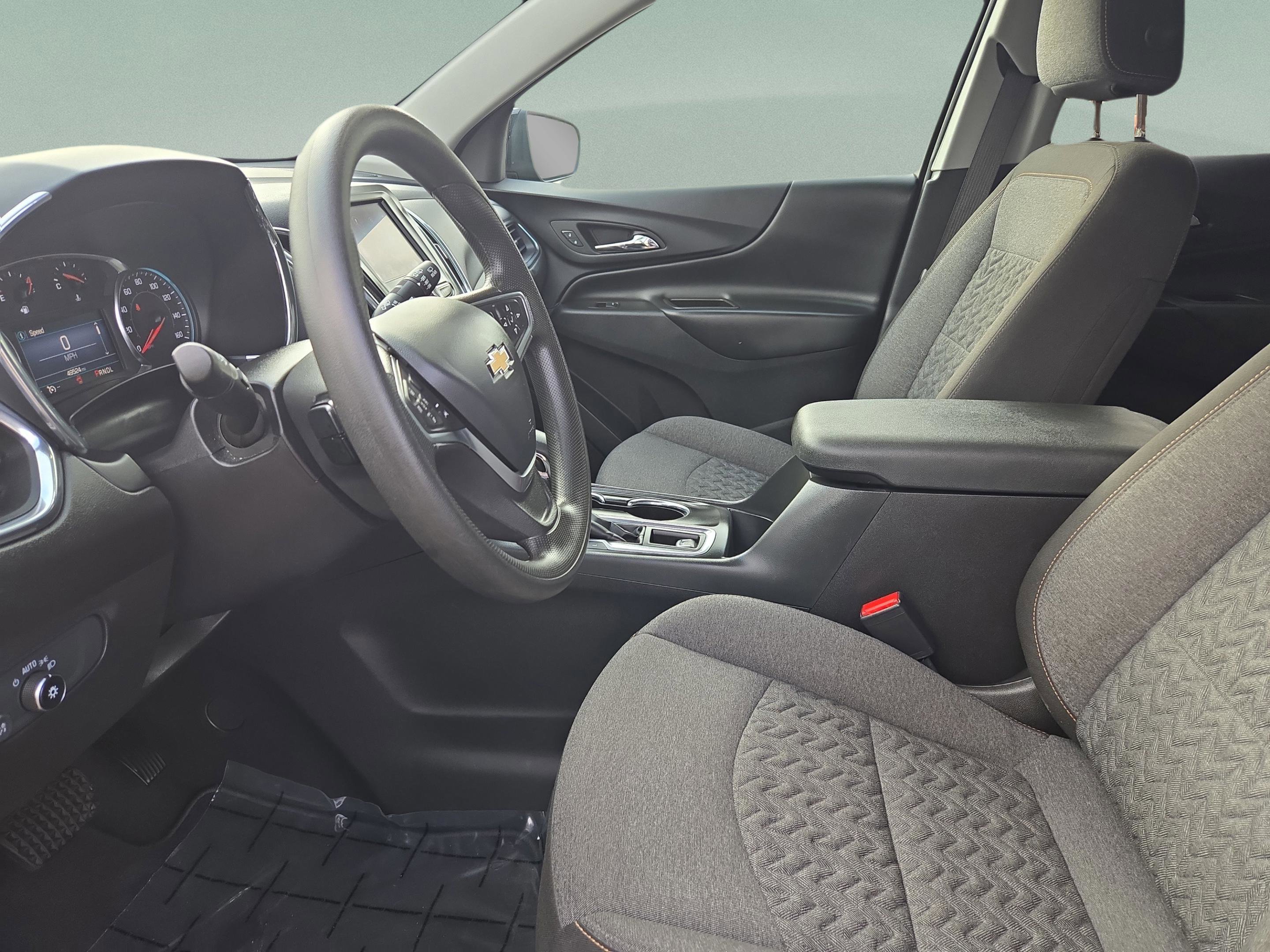 Used 2023 Chevrolet Equinox LT image 18