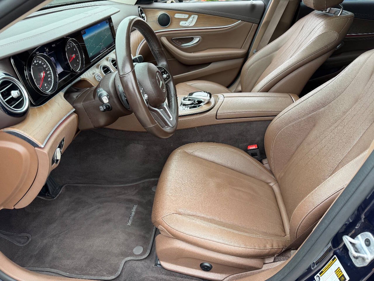 Used 2019 Mercedes-Benz E 300 4MATIC image 15