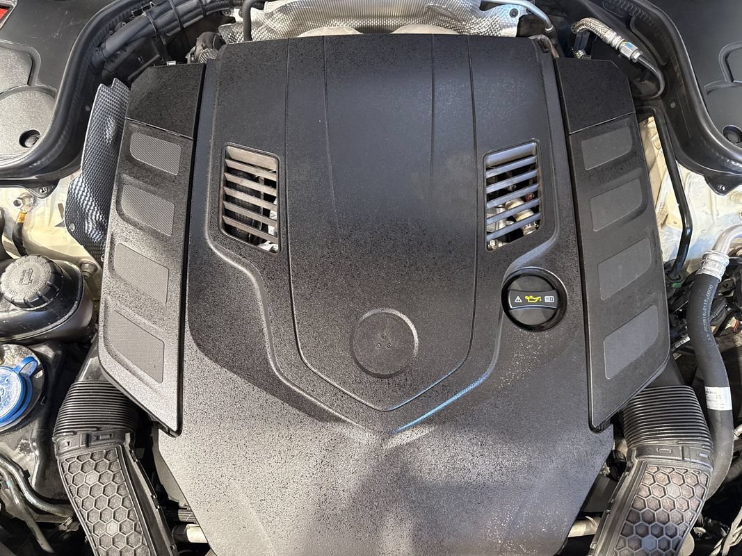 Used 2019 Mercedes-Benz Maybach S 560 4MATIC image 42