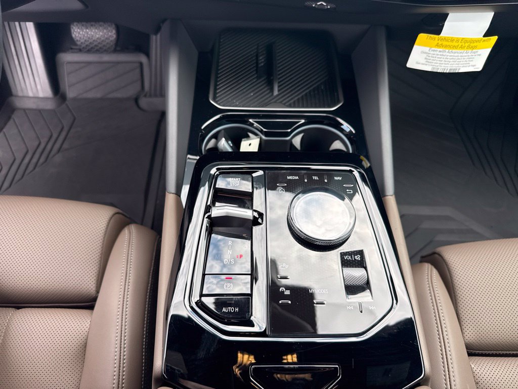 Certified 2026 BMW 530i w/ Premium Package RWD image 17