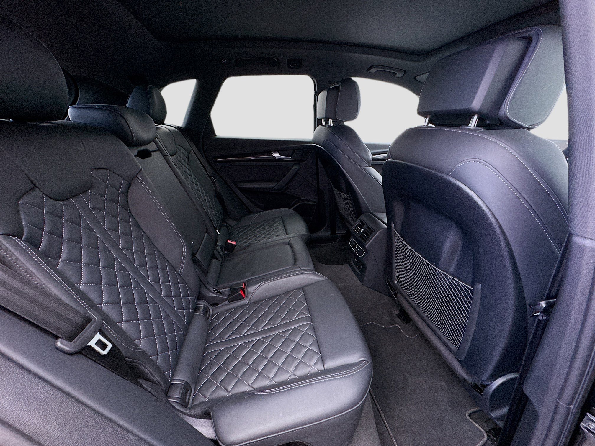 Used 2023 Audi SQ5 Premium Plus w/ Premium Plus Package image 19