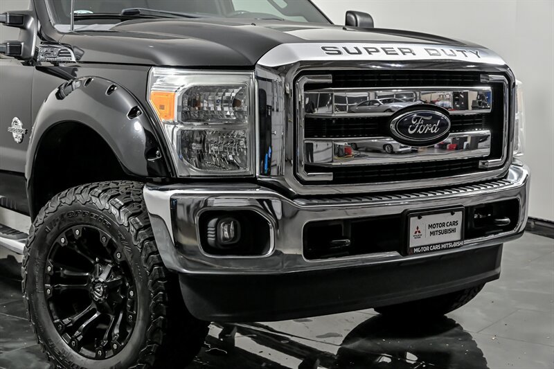 Used 2016 Ford F250 Lariat w/ Lariat Ultimate Package AWD/4WD image 2