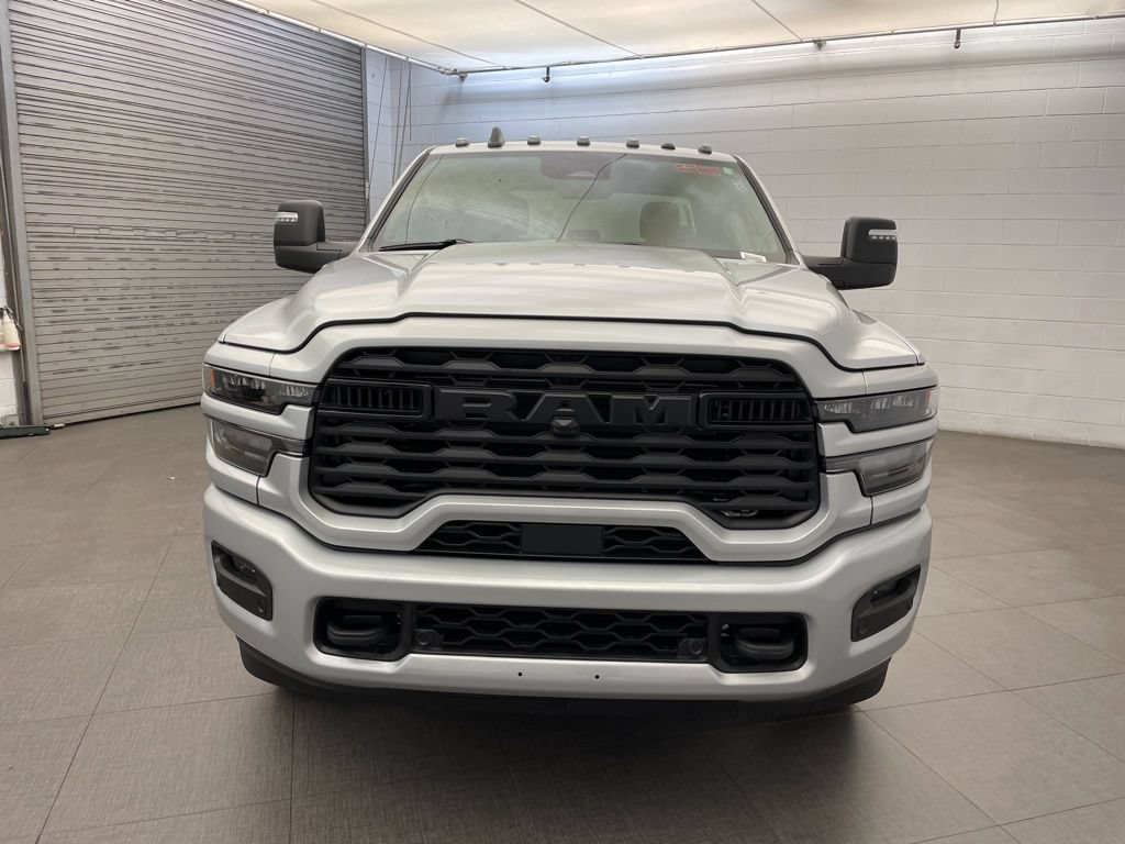 New 2026 RAM 3500 Big Horn AWD/4WD image 9