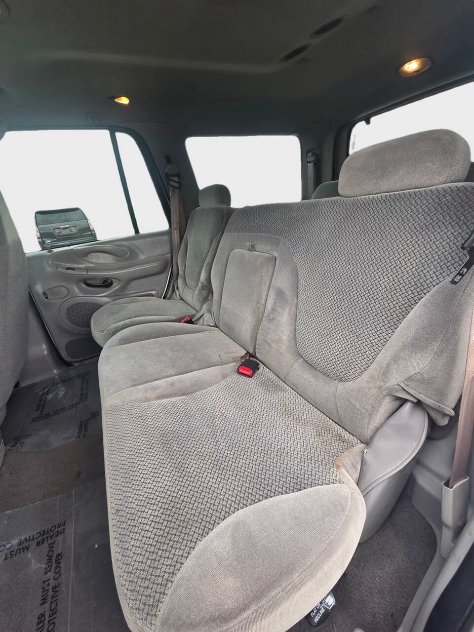 Used 2000 Ford Expedition XLT RWD image 10