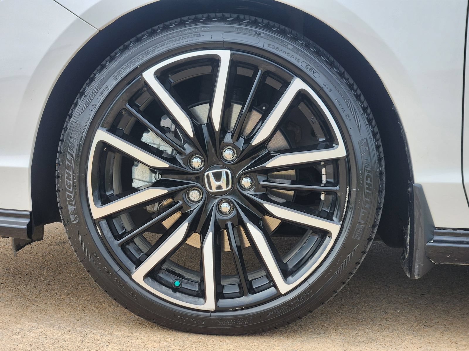 Used 2025 Honda Accord Touring image 14