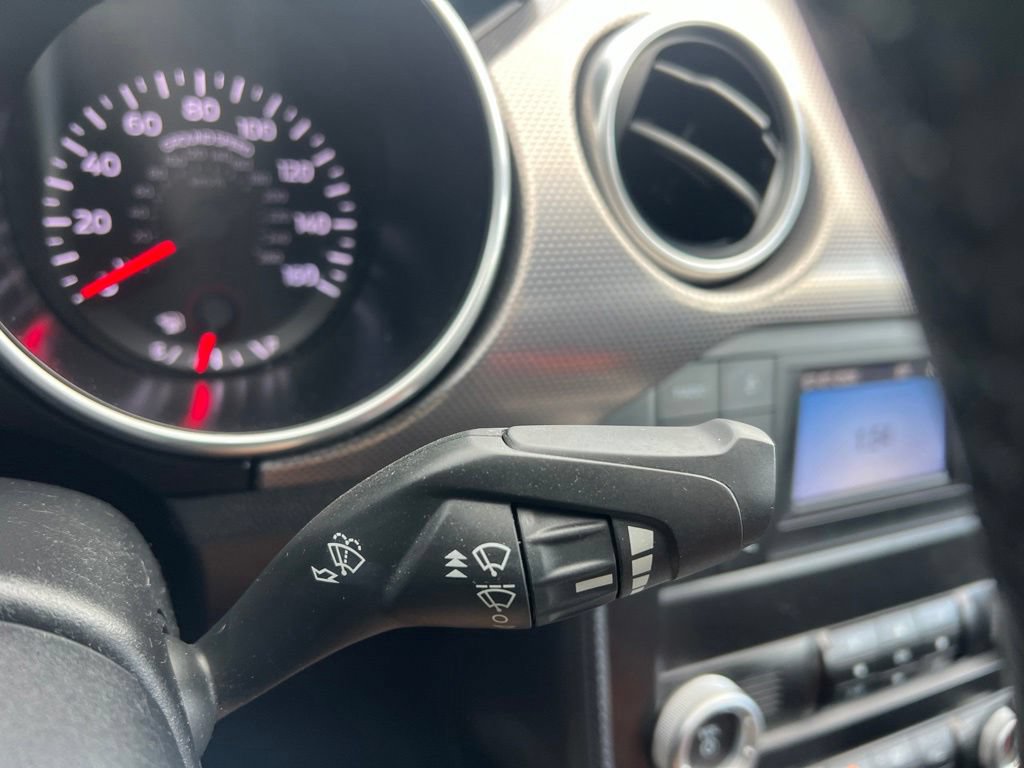 Used 2020 Ford Mustang GT RWD image 31