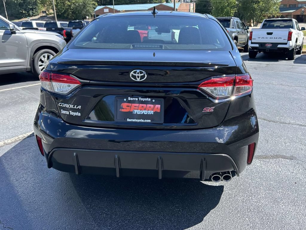 New 2026 Toyota Corolla SE FWD image 4
