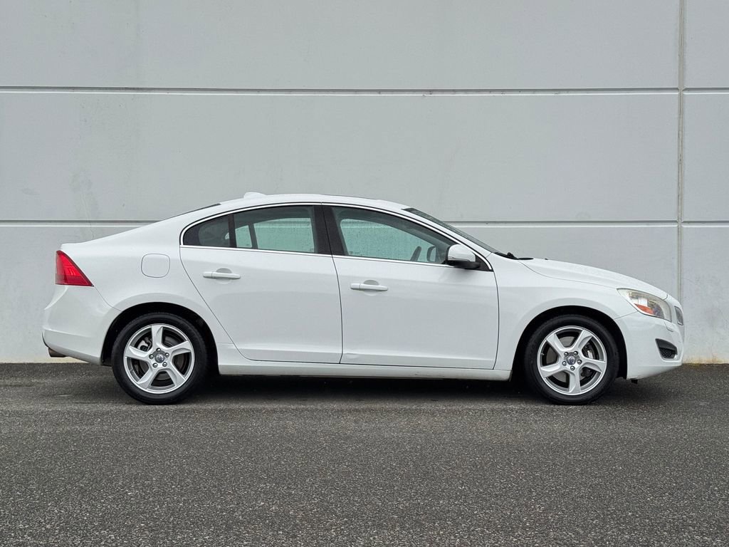 Used 2012 Volvo S60 T5 FWD image 8