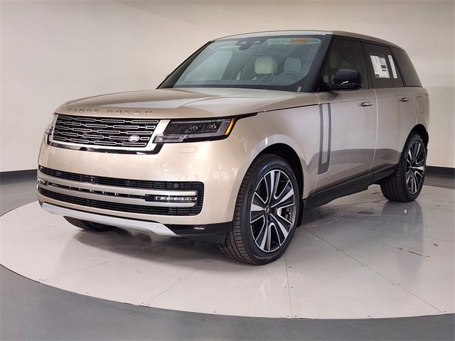 New 2025 Land Rover Range Rover SE