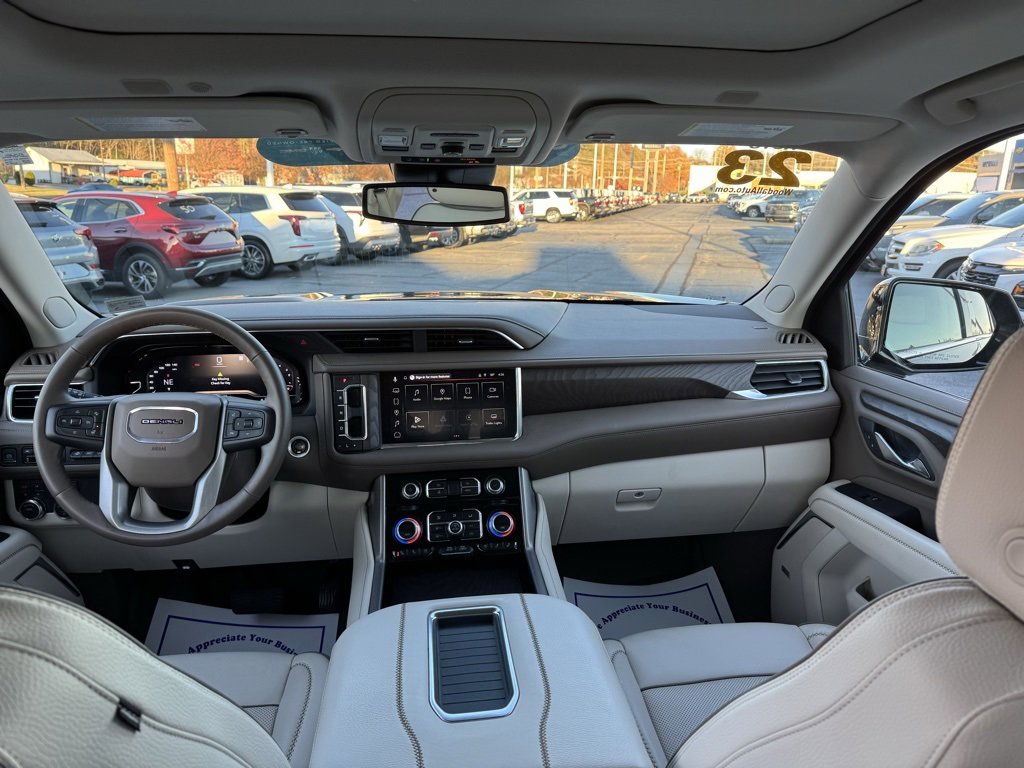 Certified 2023 GMC Yukon Denali image 9