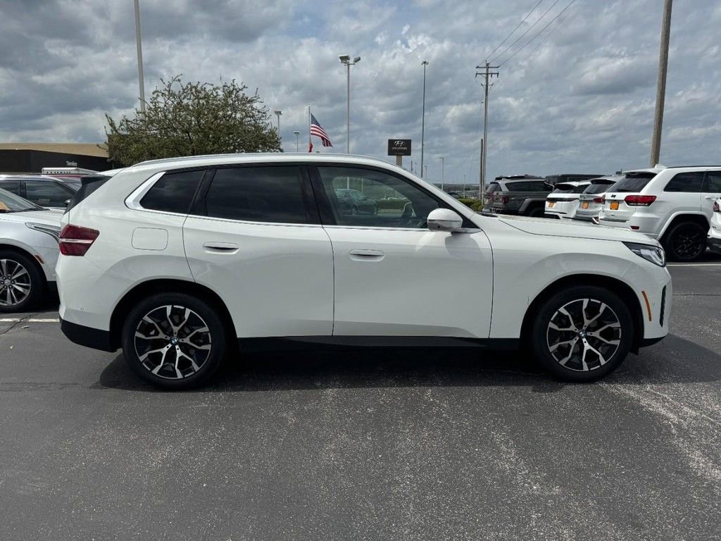 Used 2026 BMW X3 xDrive30 image 2