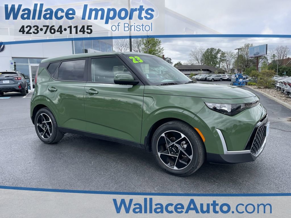Certified 2023 Kia Soul EX image 1