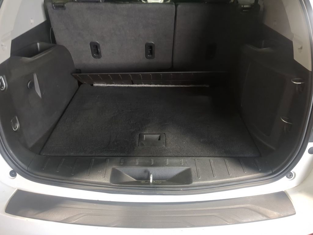 Used 2017 Chevrolet Equinox LT w/ Convenience Package AWD/4WD image 35