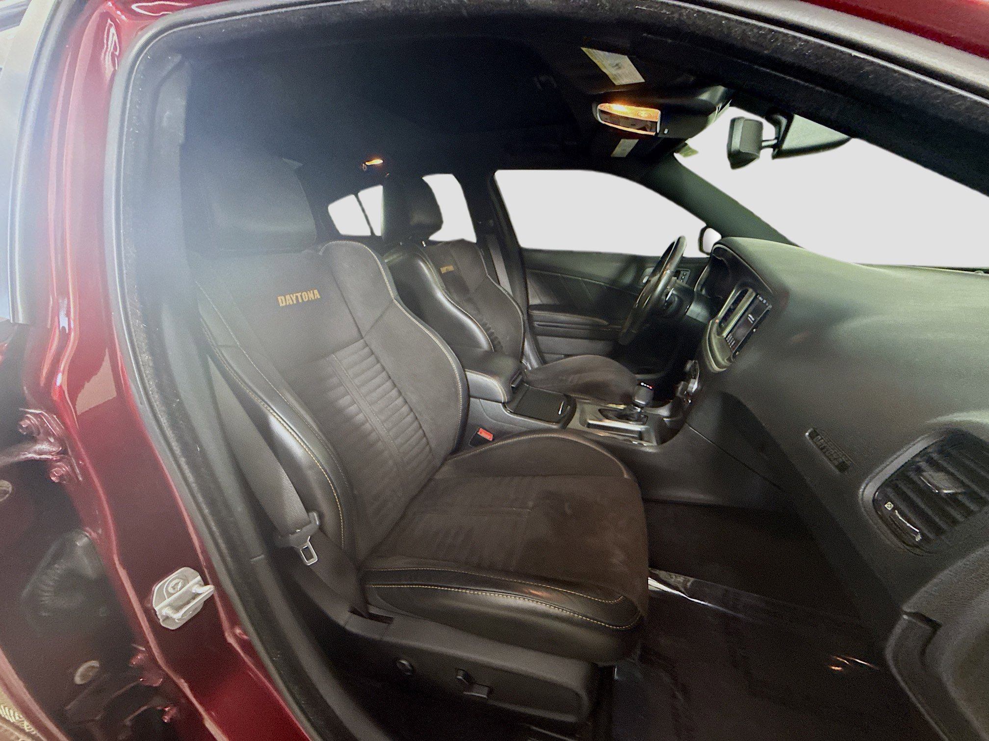 Used 2017 Dodge Charger R/T image 29