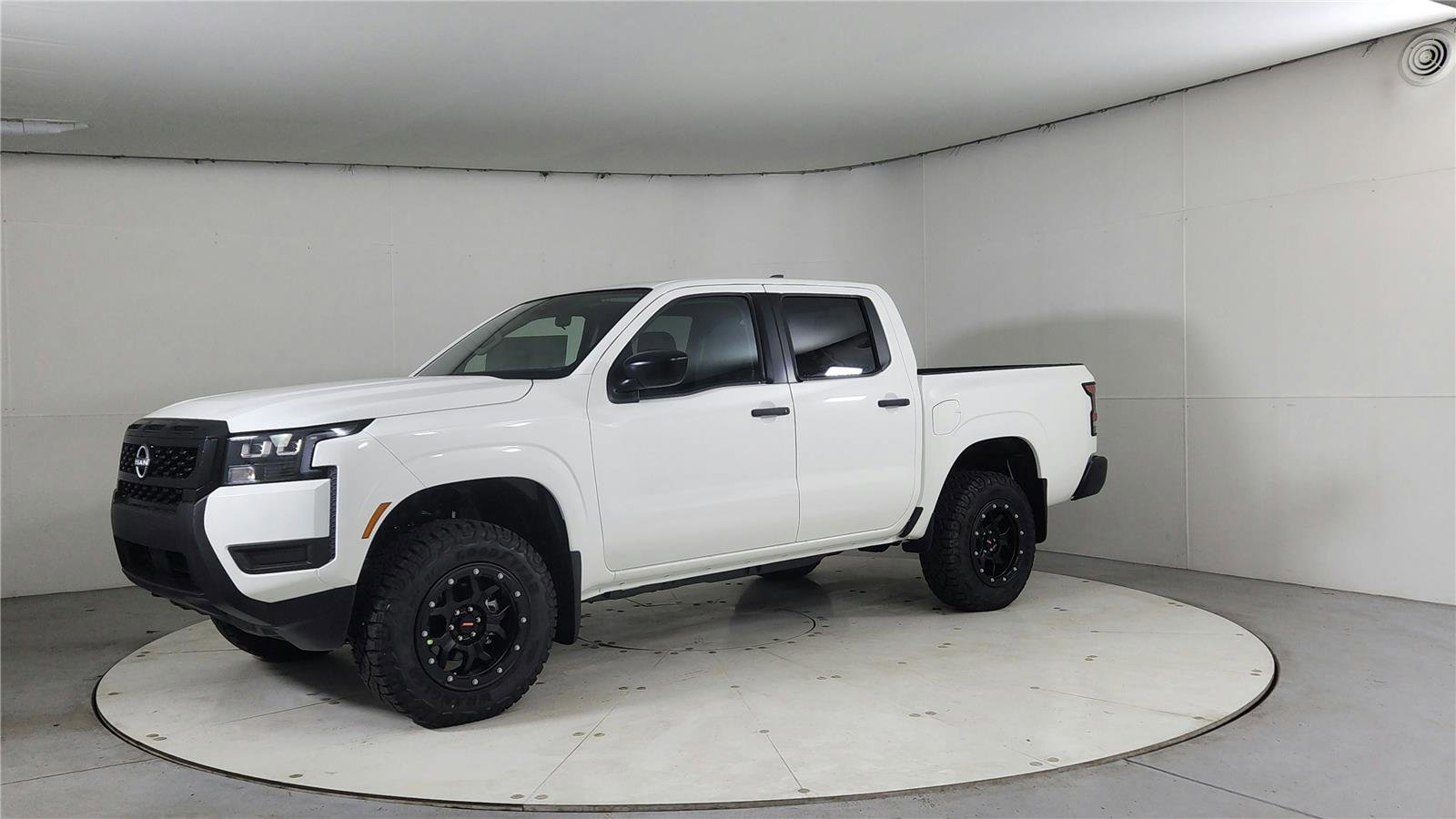 New 2026 Nissan Frontier S w/ Tow Package image 3