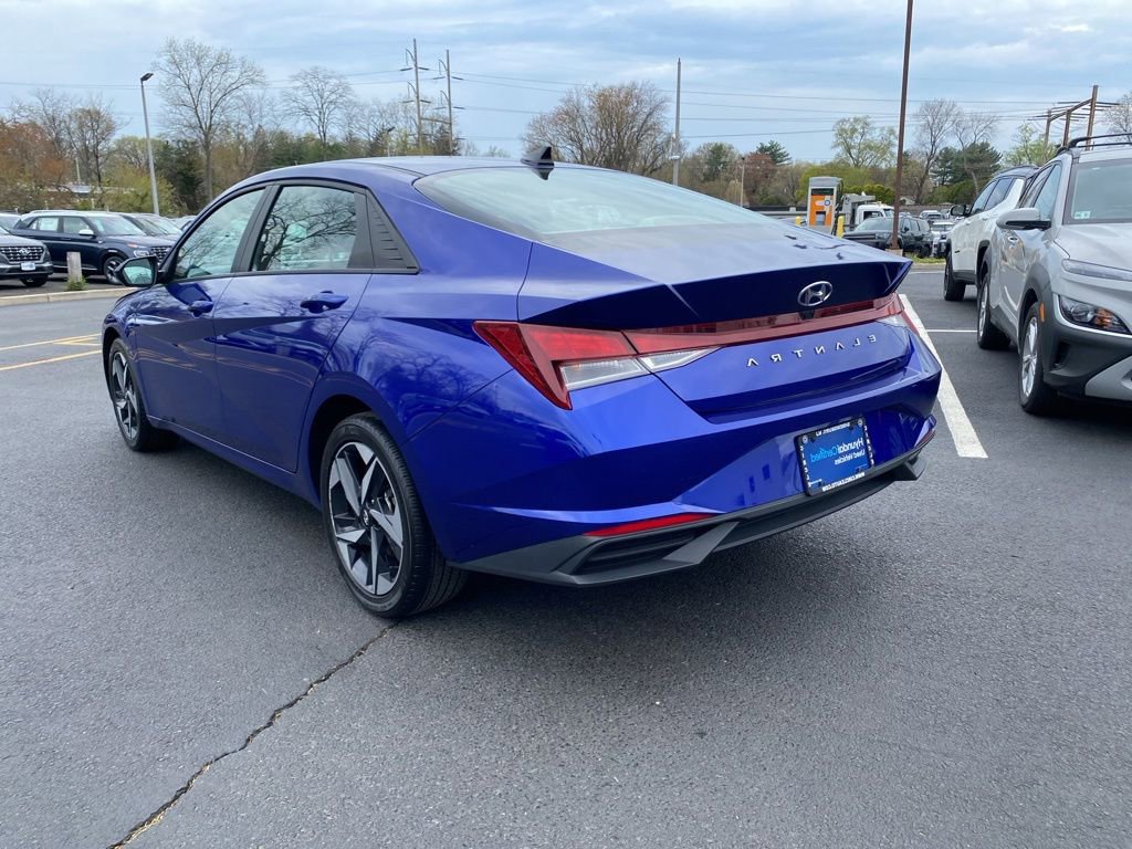 Certified 2023 Hyundai Elantra SEL w/ Convenience Package image 7