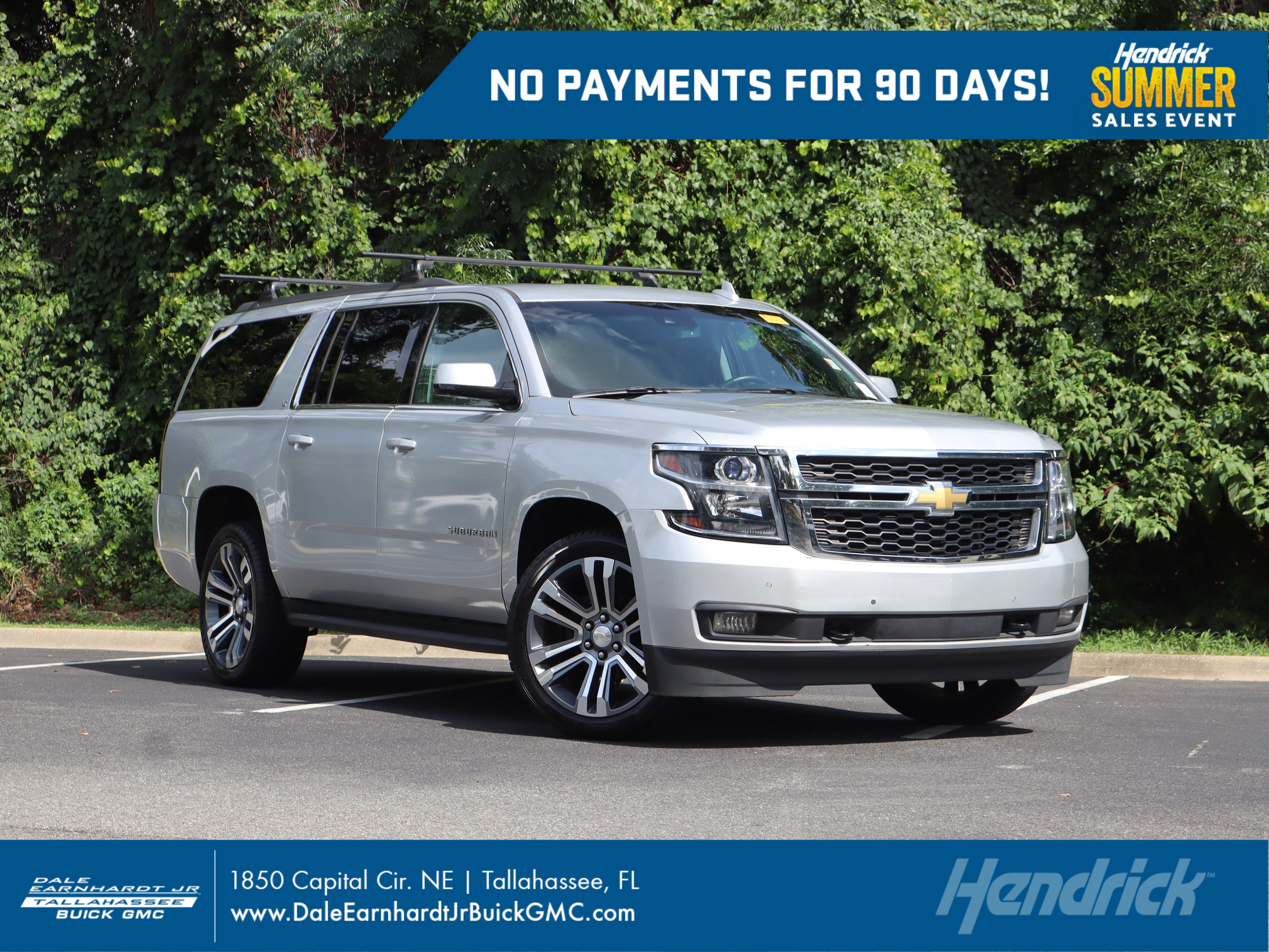 Used 2017 Chevrolet Suburban LT w/ Luxury Package RWD image 1