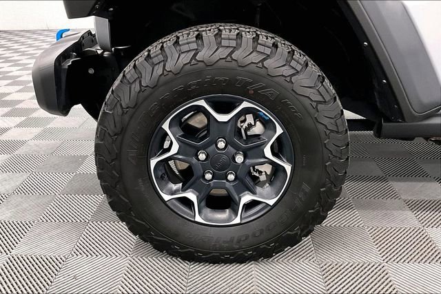 Used 2022 Jeep Wrangler Unlimited Rubicon 4xe w/ Cold Weather Group image 10