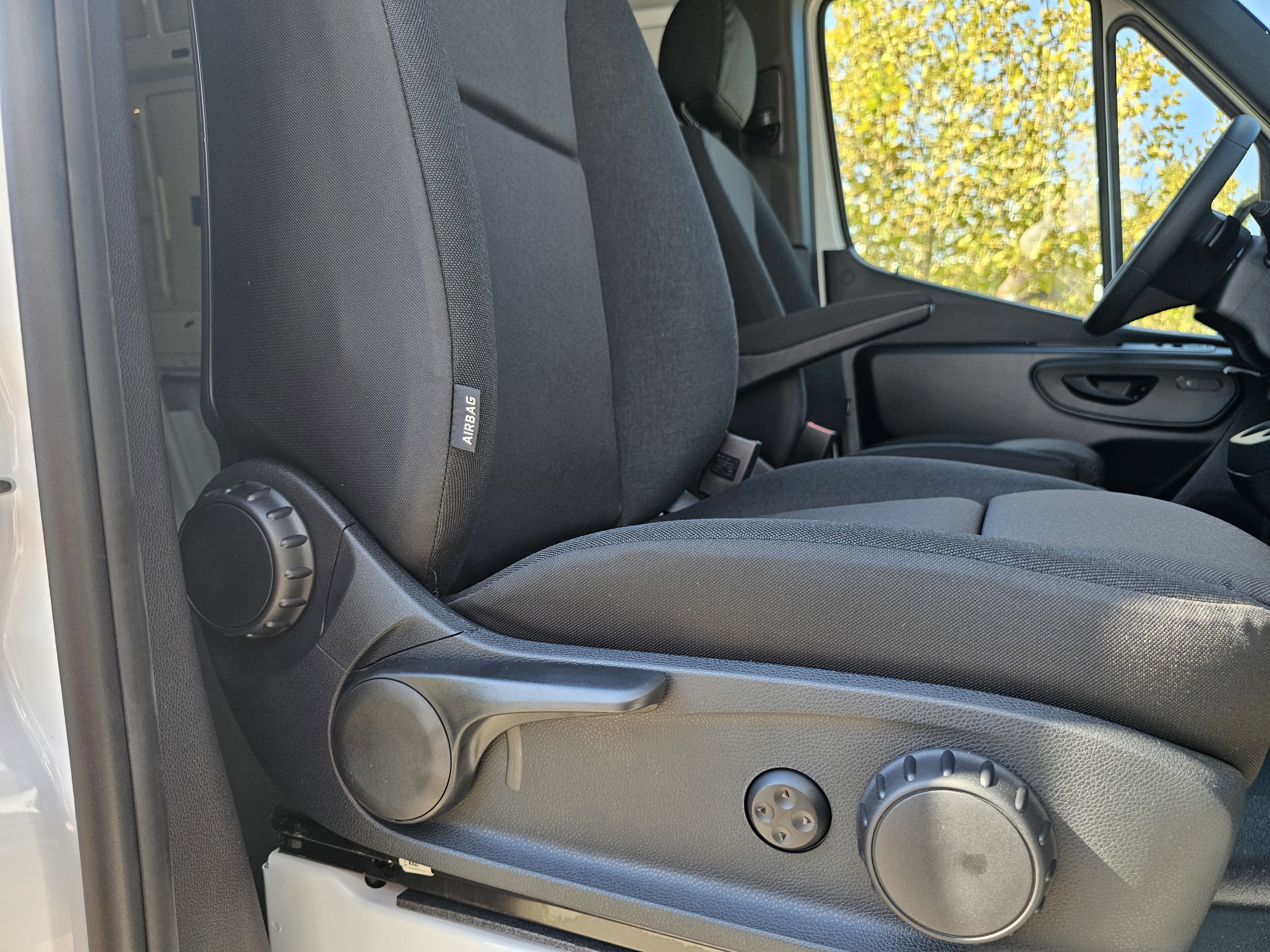 New 2025 Mercedes-Benz Sprinter 2500 image 24
