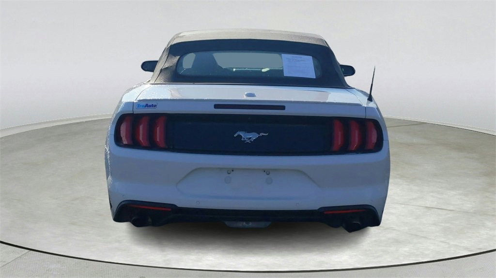 Used 2022 Ford Mustang Premium image 5