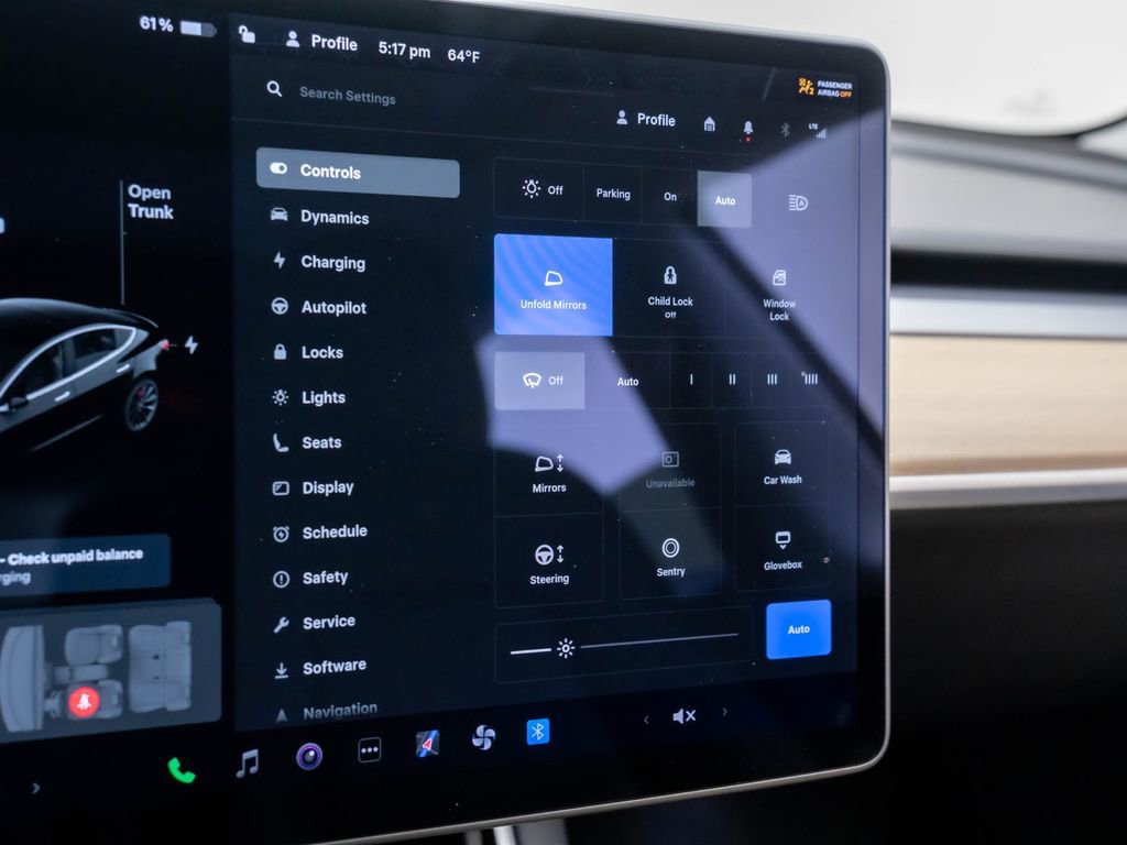 Used 2020 Tesla Model 3 Performance image 25