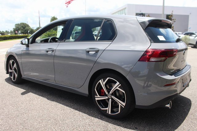 New 2025 Volkswagen GTI SE image 5