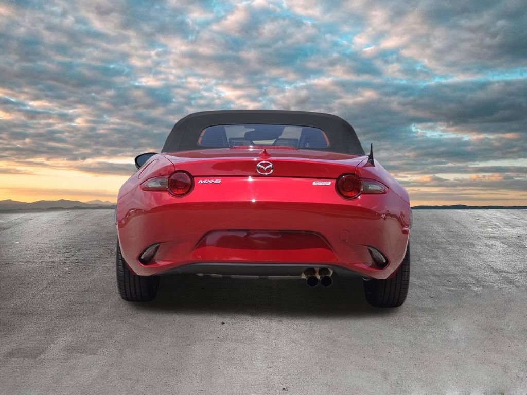 Used 2016 MAZDA MX-5 Miata Grand Touring RWD image 7