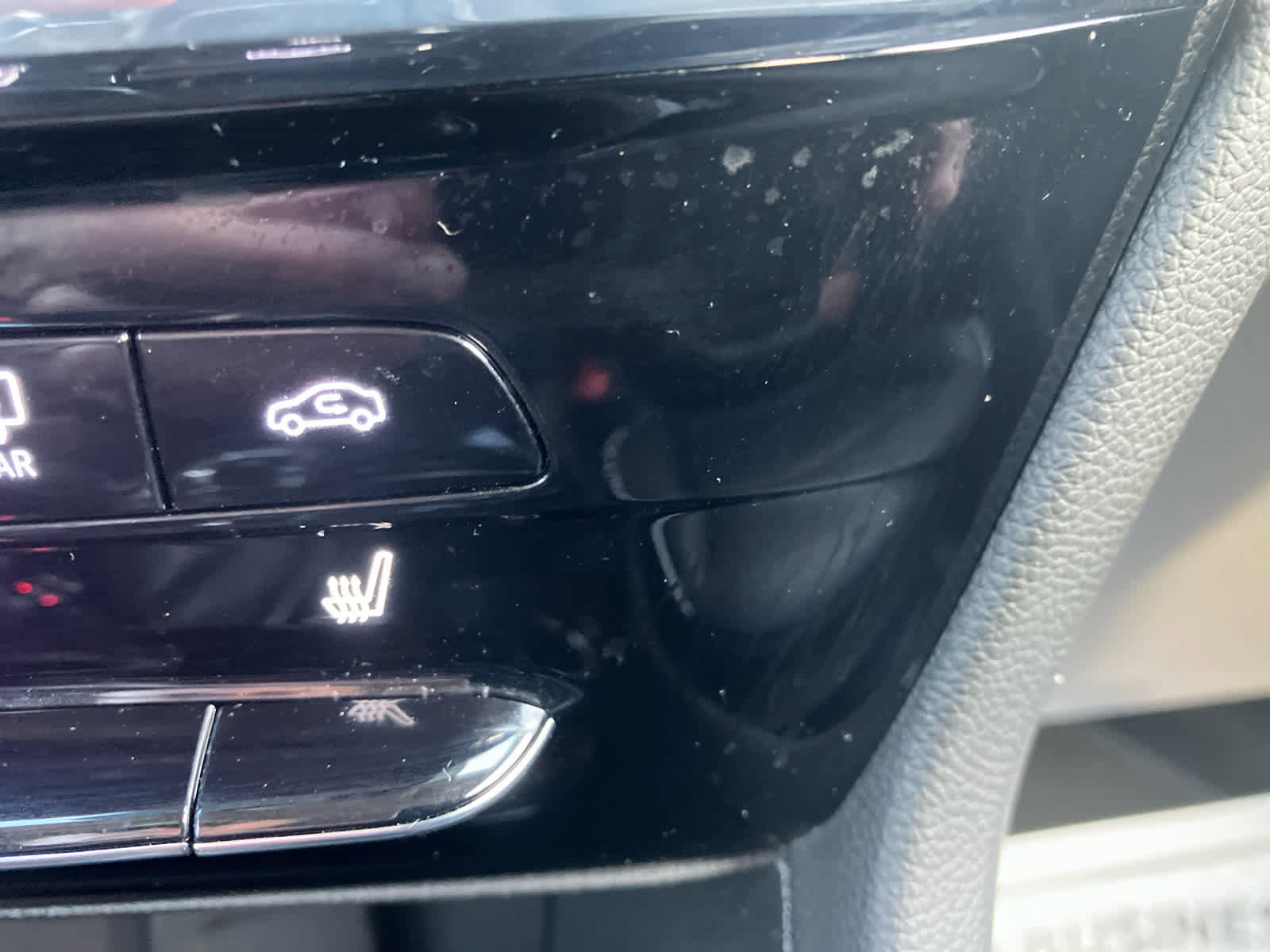 Certified 2025 Buick Encore GX Avenir image 25