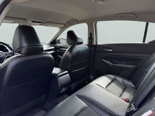 Used 2023 Nissan Altima 2.5 SR FWD image 34