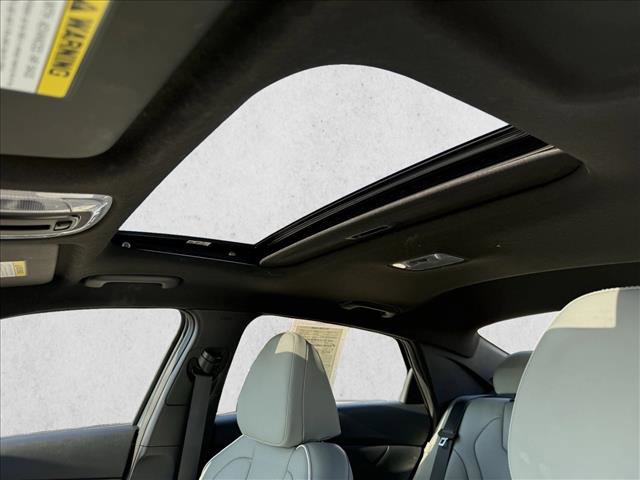 Certified 2025 Hyundai Elantra Limited image 16