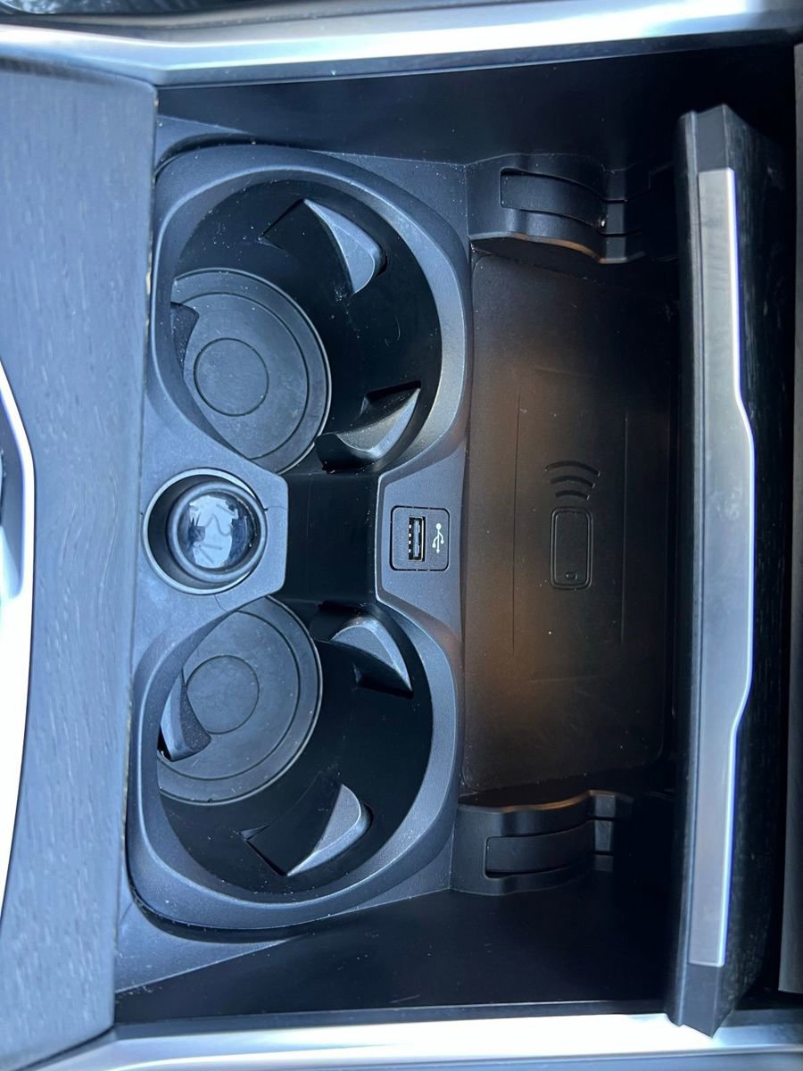 Used 2021 BMW 330e w/ Premium Package image 41