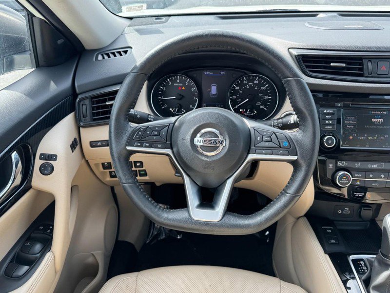 Used 2020 Nissan Rogue SL w/ Premium Package FWD image 13