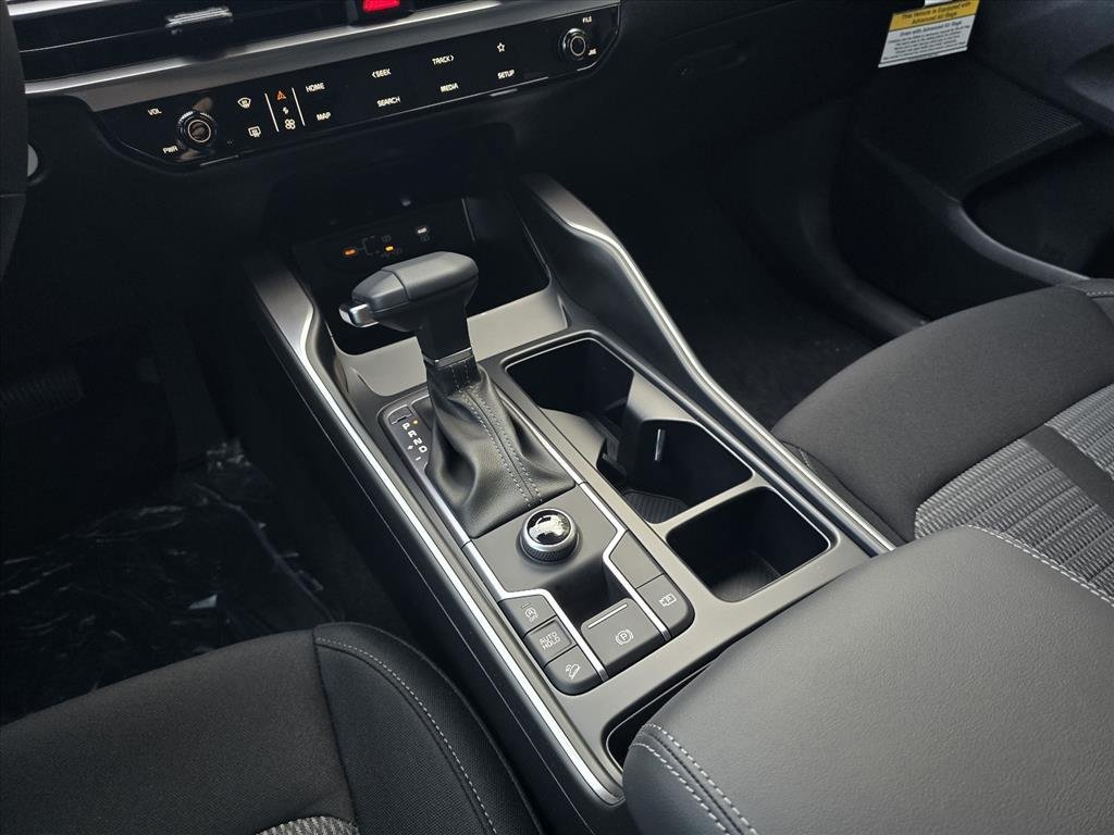 New 2026 Kia Sorento LX FWD image 9
