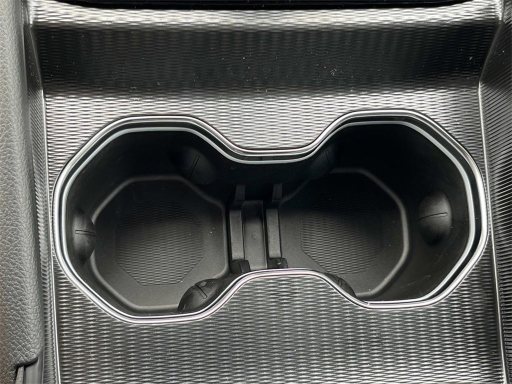 New 2025 Jeep Grand Cherokee Laredo X w/ Luxury Tech Group I image 22