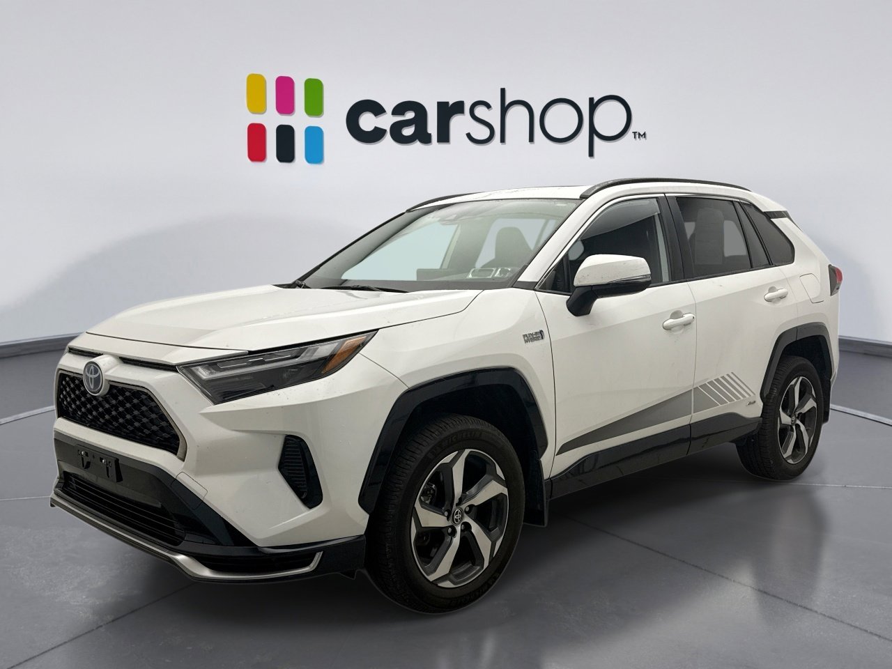 Used 2022 Toyota RAV4 SE w/ Weather & Moonroof Package