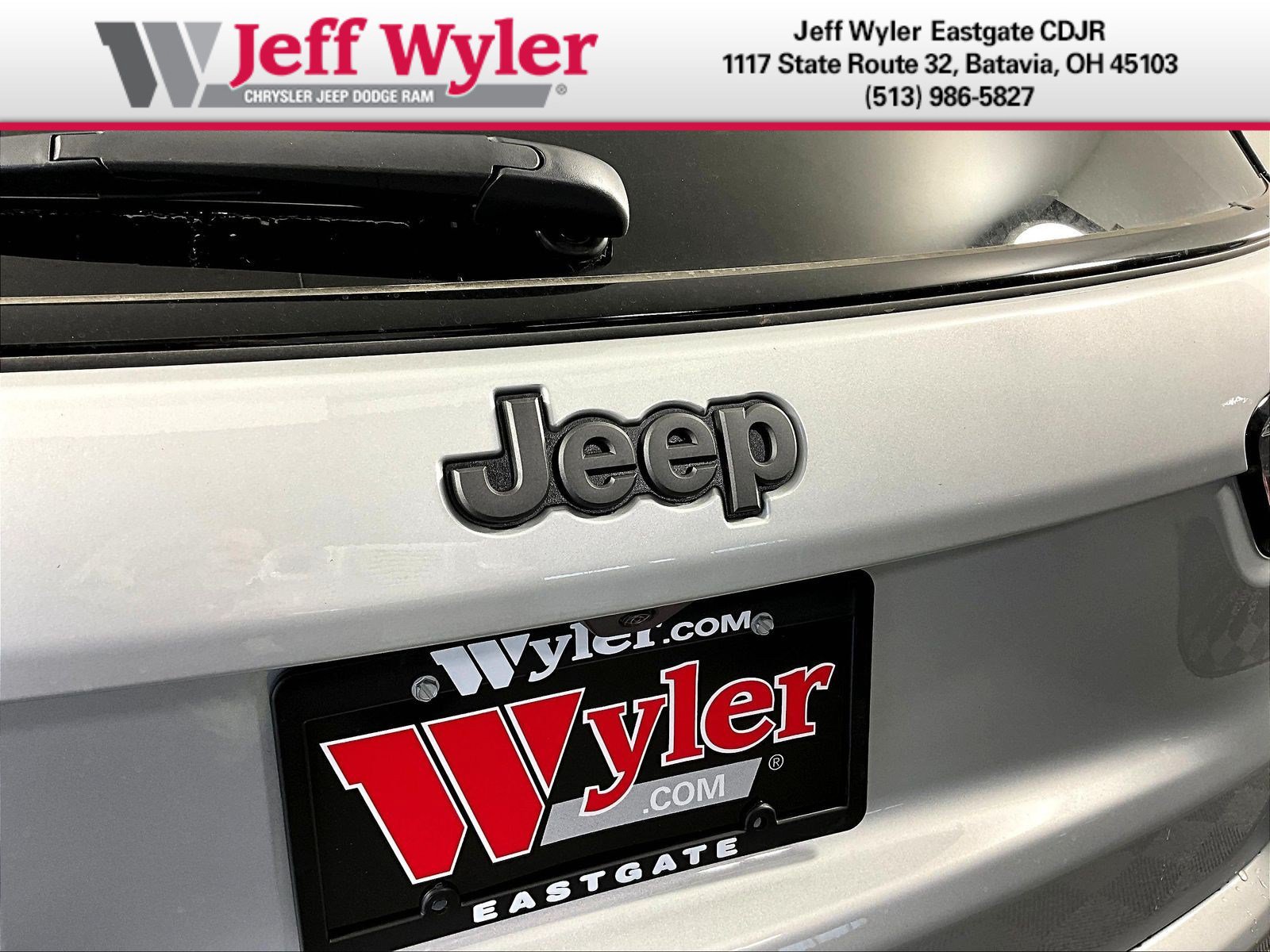New 2026 Jeep Compass Latitude AWD/4WD image 13