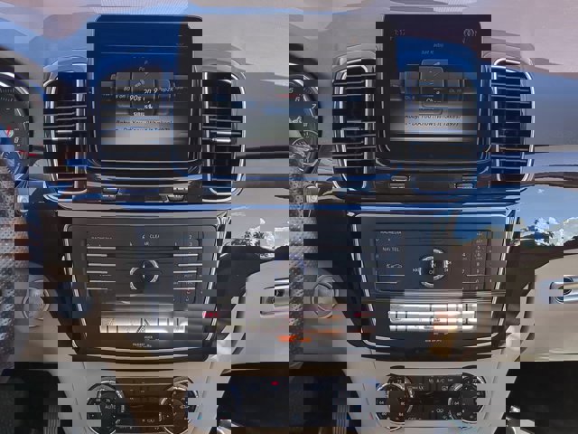 Used 2018 Mercedes-Benz GLE 350 4MATIC image 18