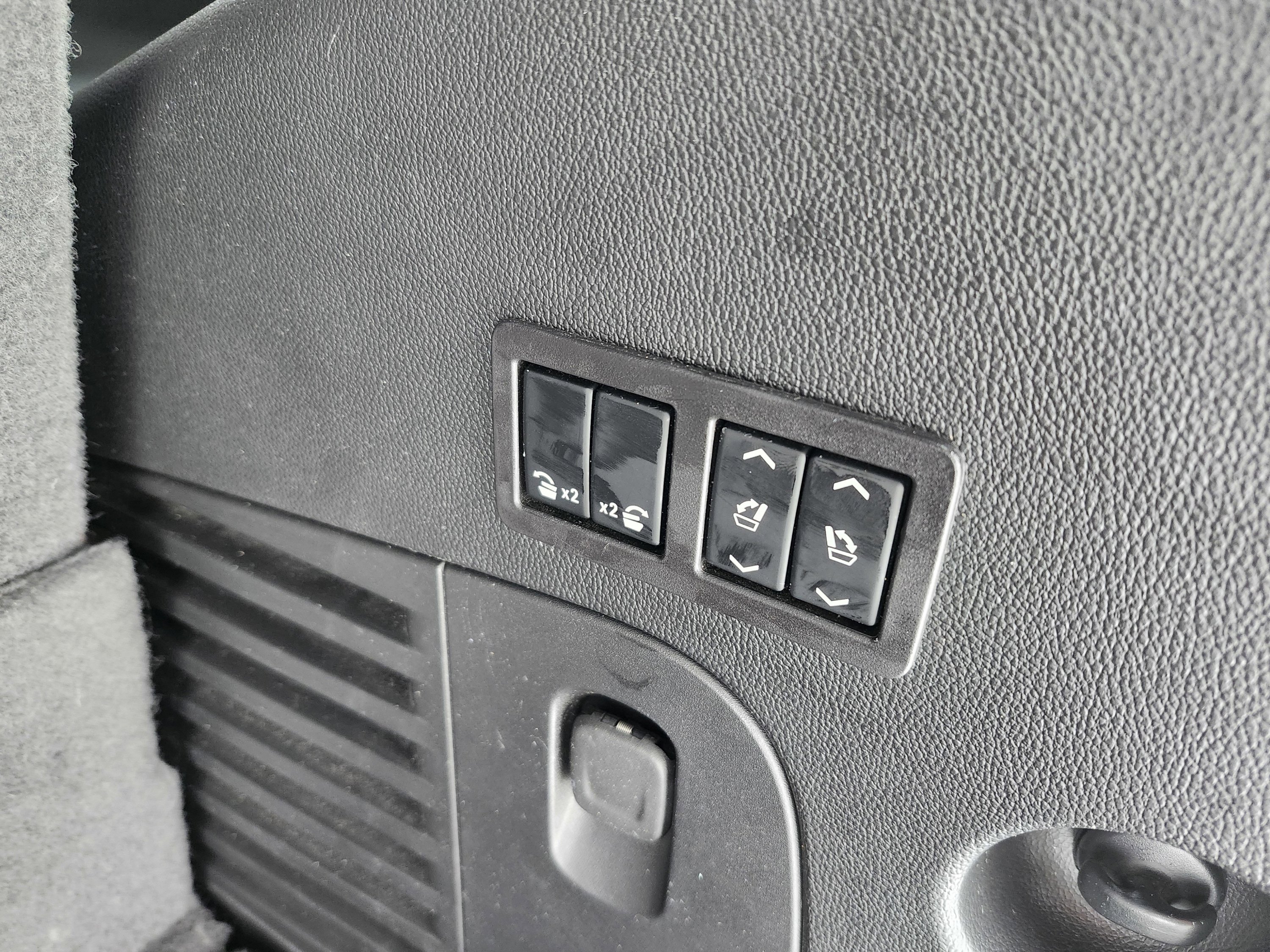 Used 2019 Chevrolet Tahoe Premier image 37