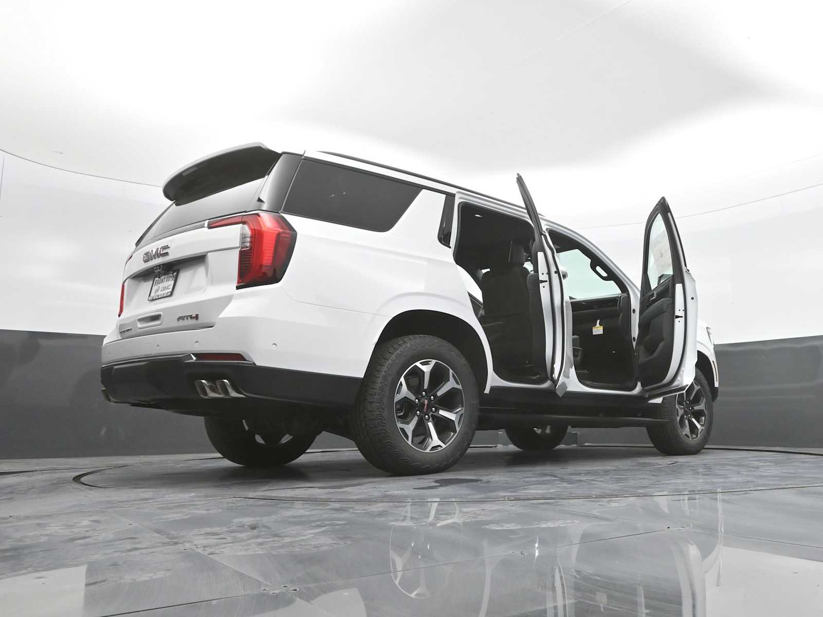 New 2026 GMC Yukon AT4 w/ AT4 Premium Plus Package AWD/4WD image 61